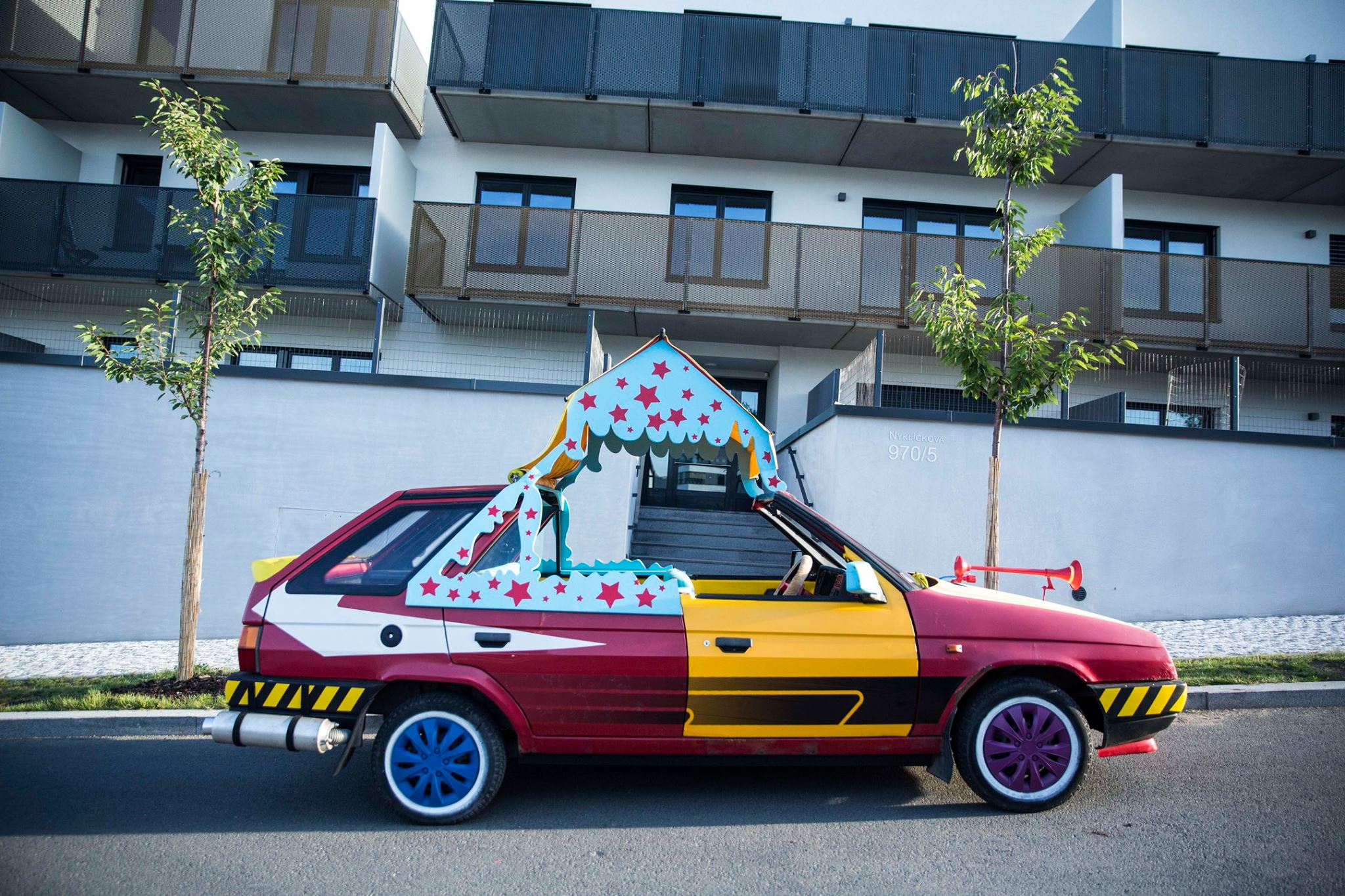 Audi Clowns / Art director: Jiri Karasek